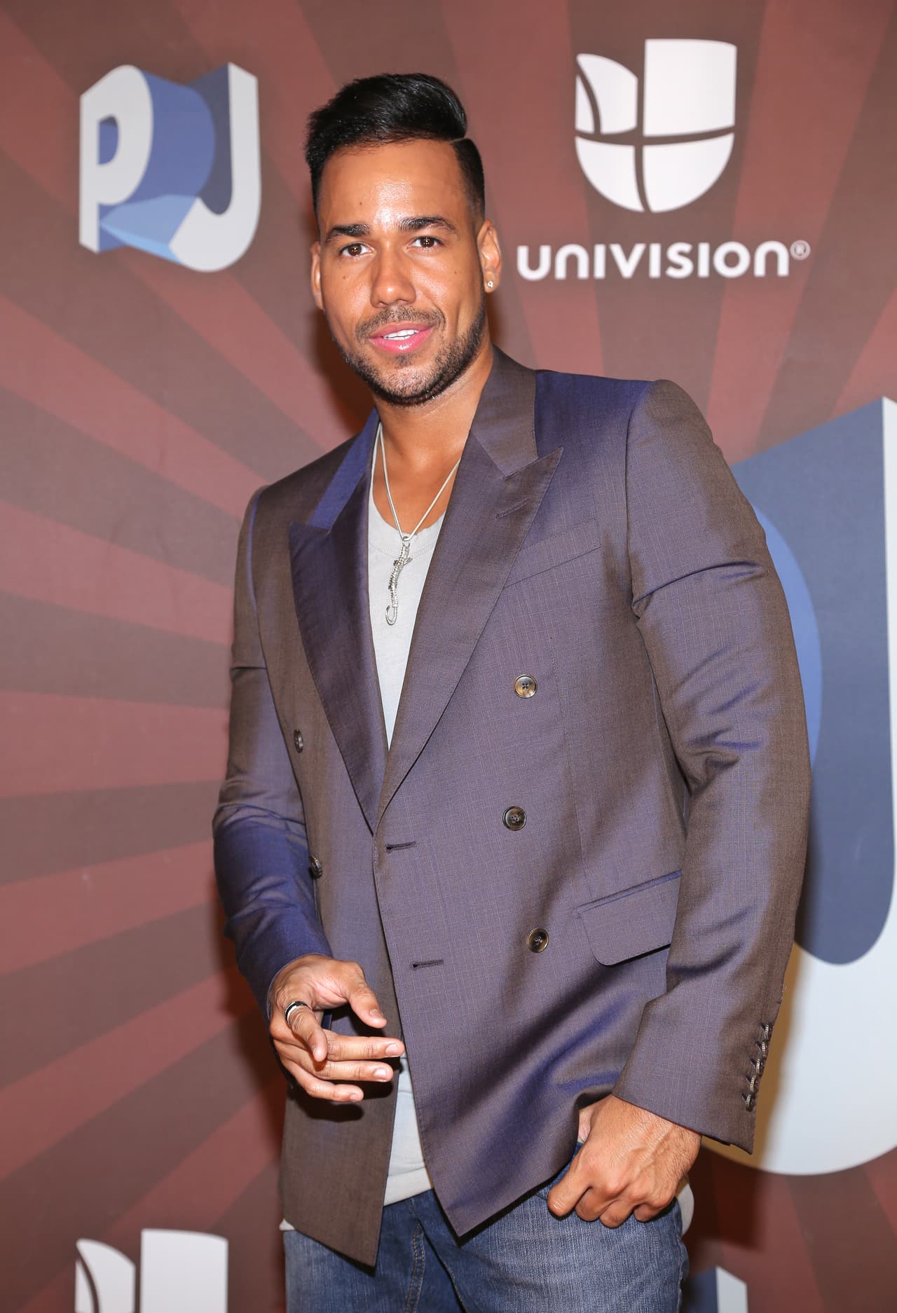 Ricky Martin, Pitbull, William Levy, Romeo Santo y William Valdés saben muy bien cómo lucir perfector en cada aparición pública.