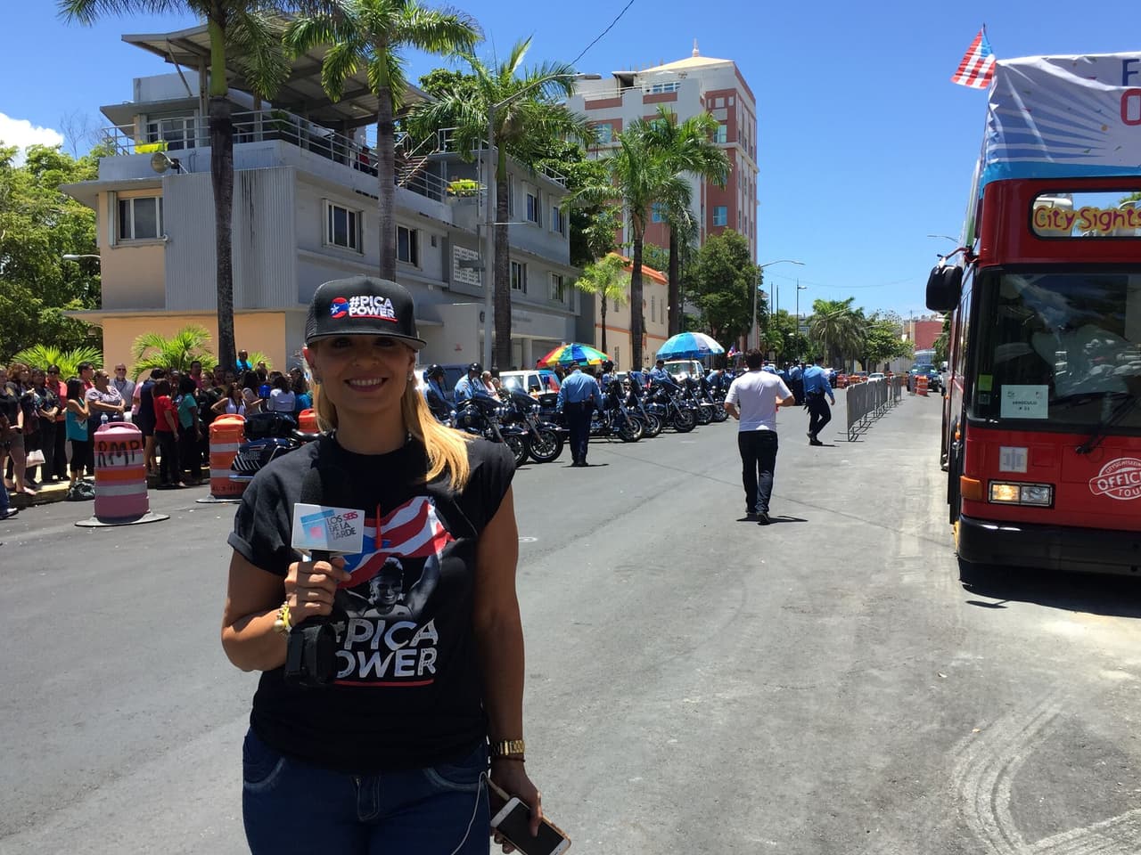 El gobernador Alejandro García Padilla realizó un evento en La Fortaleza donde se reconoció la labor de los atletas puertorriqueños y se le dio una medalla simbólica a los atletas Javier Culson y Franklin Gómez.