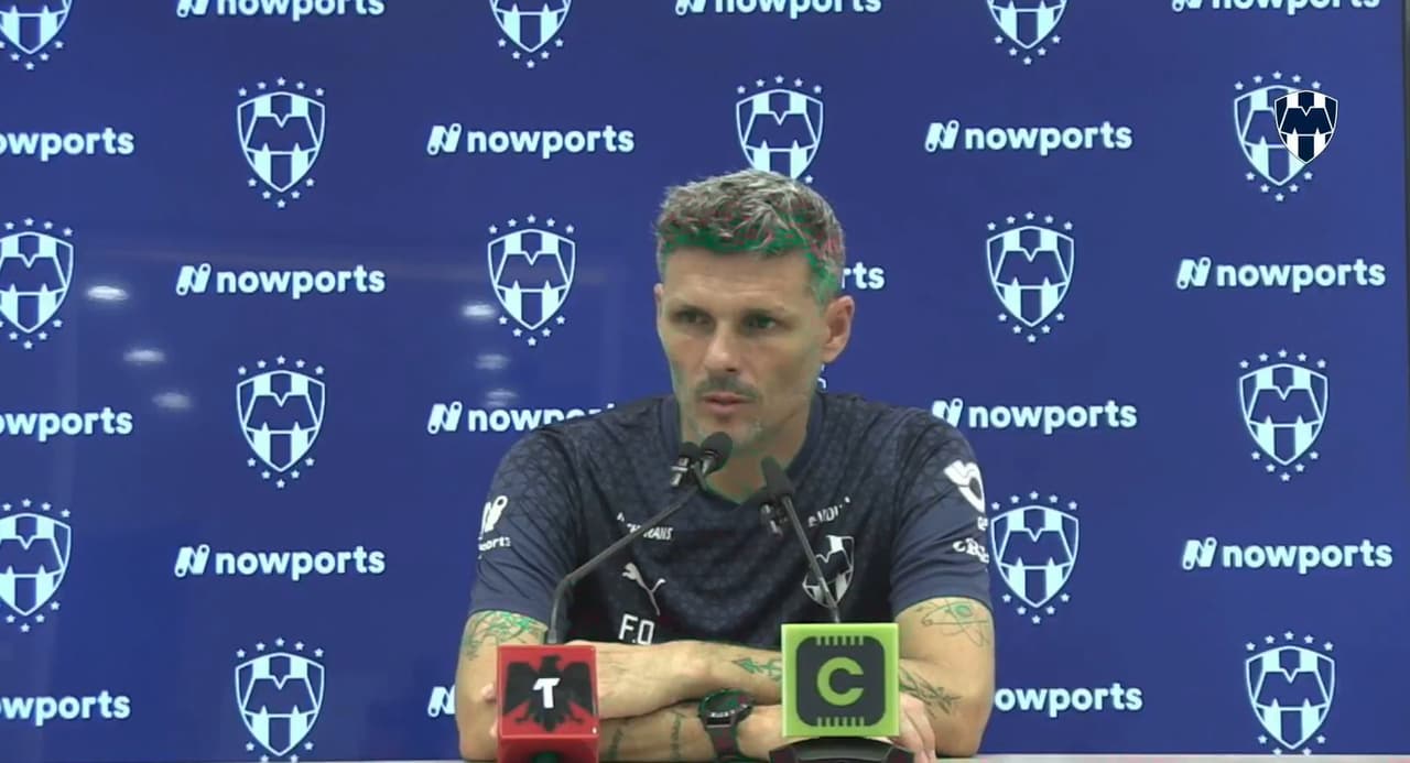 'Tano' Ortiz se fastidia por tema Nahuel Guzmán y el uso del láser