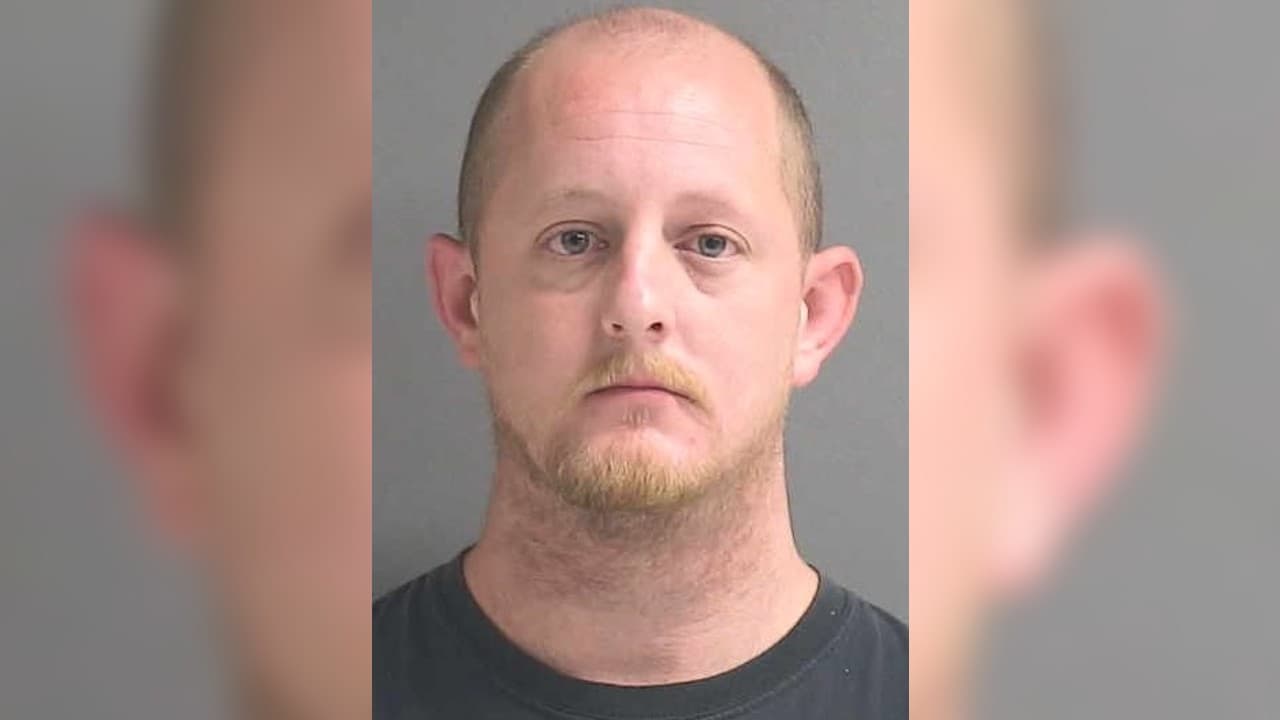 Arrestan a sujeto por presunta agresión sexual contra dos niñas en el condado Volusia