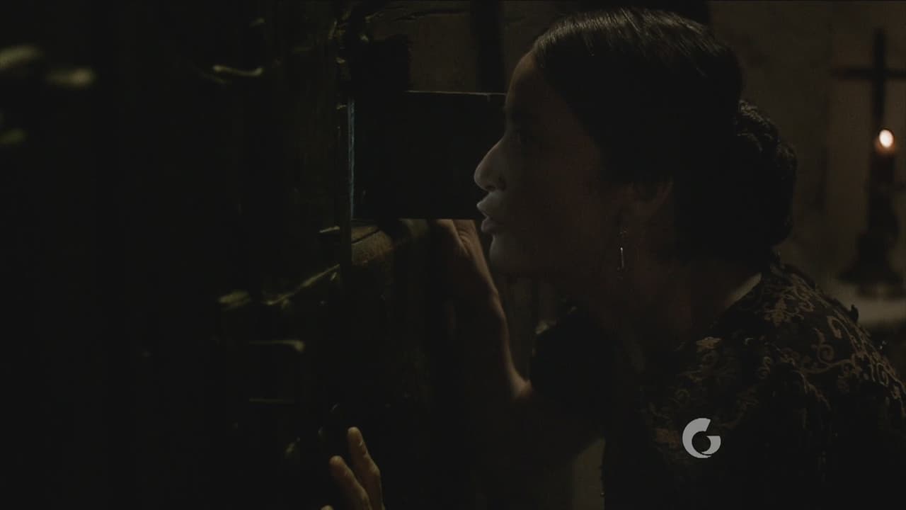 Josefa da anuncio a Ignacio de que la conspiración fue descubierta y que es necesario avisar al capitán Allende de inmediato para adelantar el levantamiento.