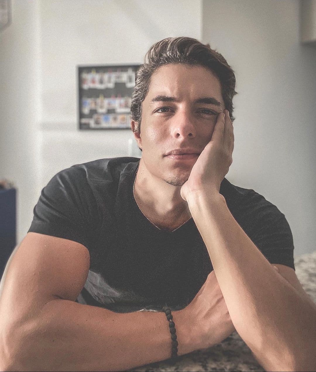 Vale añadir que
<b>José Ramón Barreto</b>, el hombre del video, también salió a apoyar a Emma, y pidió en sus redes sociales que respetaran a la actriz y que no la atacaran.