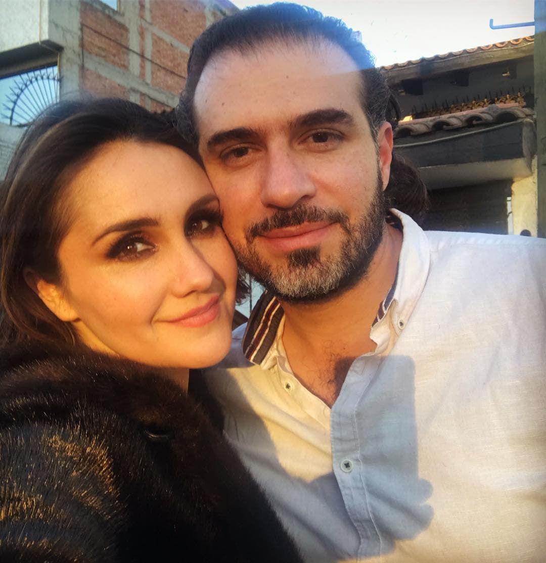 Dulce María y Paco Álvarez, quienes llevan más de tres años de noviazgo, se convertirán en marido y mujer el próximo mes de octubre.