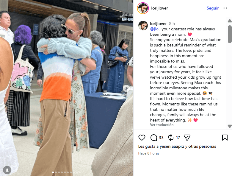 JLo abrazó así a Max en su graduación.