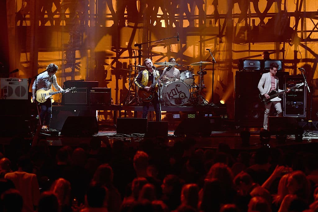 Matthew Followill, Caleb Followill, Nathan Followill y Jared Followill de los King of Leon