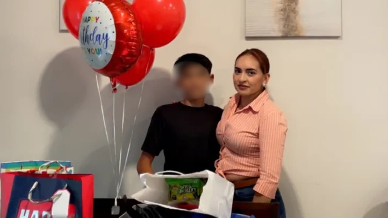 Adolescente muere baleado por otro menor de 14 años en Bastrop; su madre exige justicia
