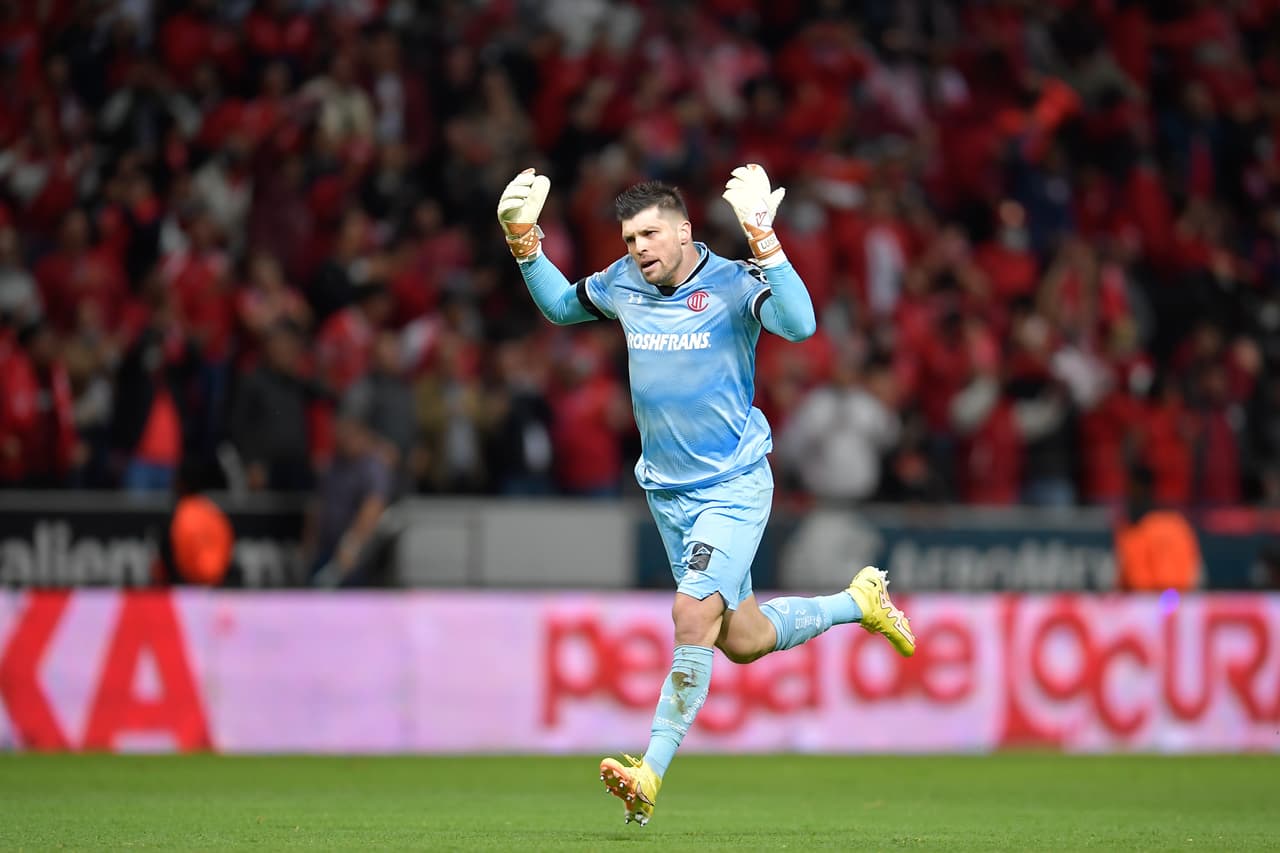 Con gol de último minuto el Toluca se llevó la victoria ante Santos en el juego de Ida de los Cuartos de Final.