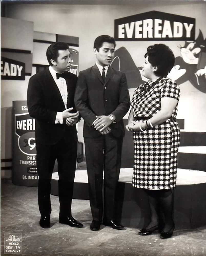 Además, participó como animadora en programas de variedades donde daba muestra de su talento para la comedia.