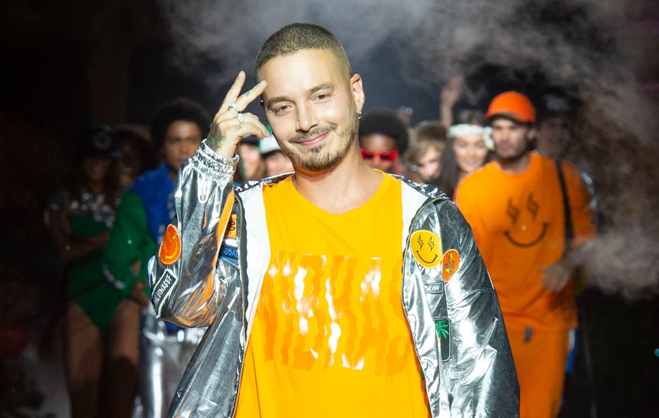 En la noche del martes, J Balvin presentó su primera colección de moda en el marco de la feria Colombiamoda, en su tierra natal, Medellín.