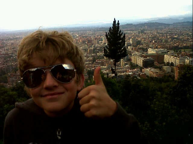 Matt es un chico que sabe bien lo que es no perder la esperanza. Ha logrado alcanzar sus sueños y todo lo logrado es gracias a su familia.