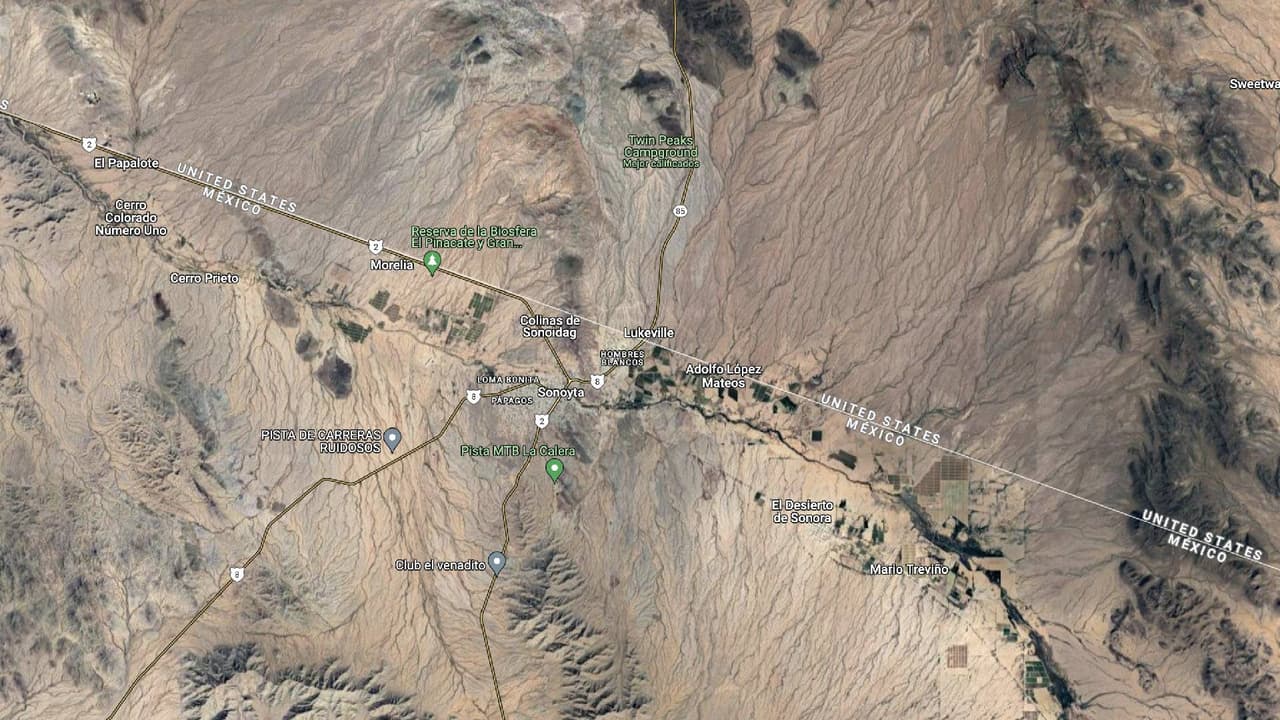 El Puerto de Lukeville conecta con la ciudad de Sonoyta y Puerto Peñasco, Sonora.