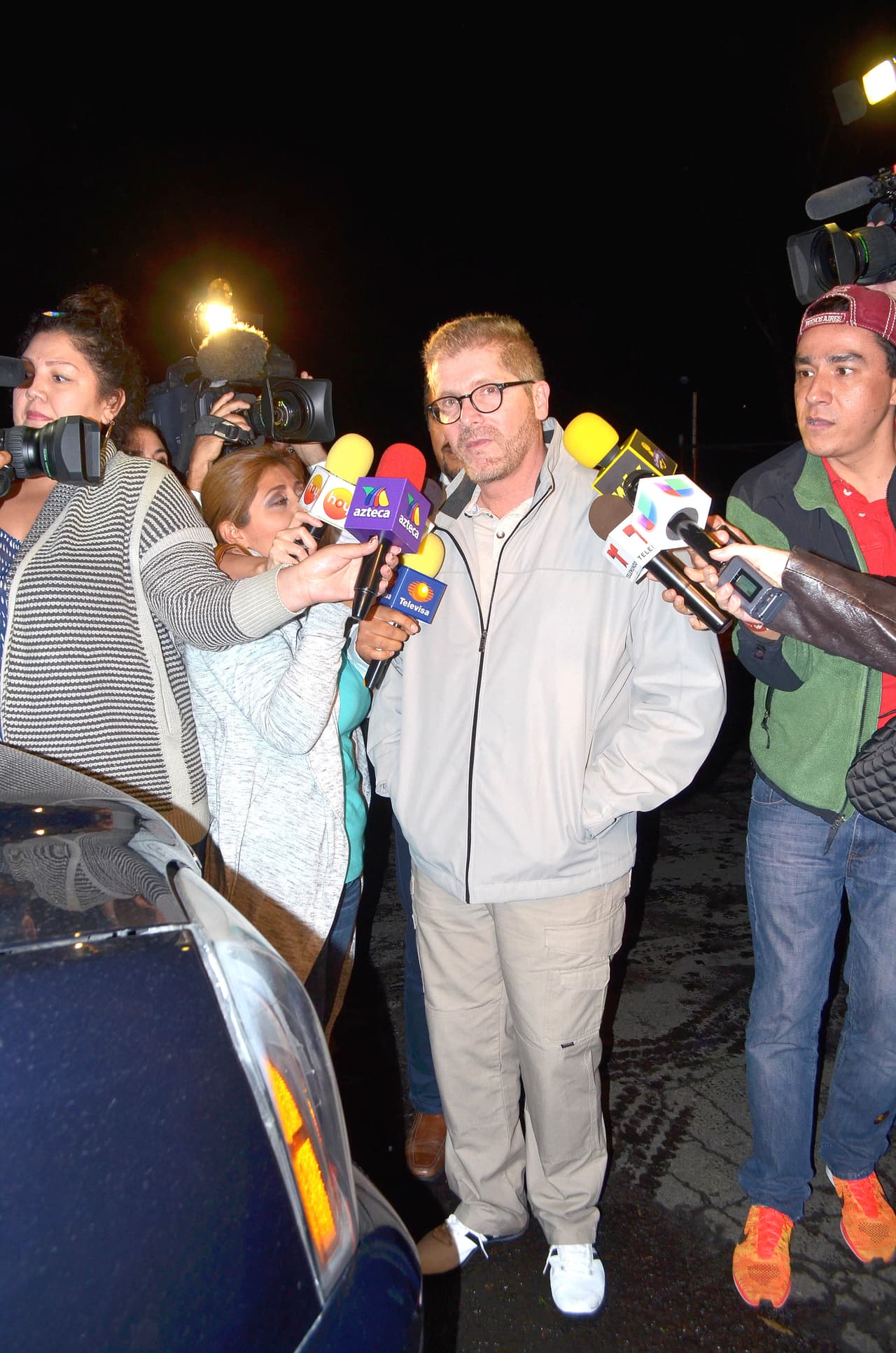Tras siete meses de estar en prisión, en septiembre del mismo año Zepeda quedó en libertad: "
<b>Salgo con la frente en alto</b>, con una presunción de inocencia, ya que no había elementos para haber estado en esta situación. Se presentaron todas las pruebas necesarias e indispensables para lograr mi libertad", dijo a los medios de comunicación entre los que estaba Televisa Espectáculos.
<br>