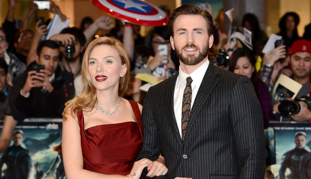 Scarlett Johansson y Chris Evans