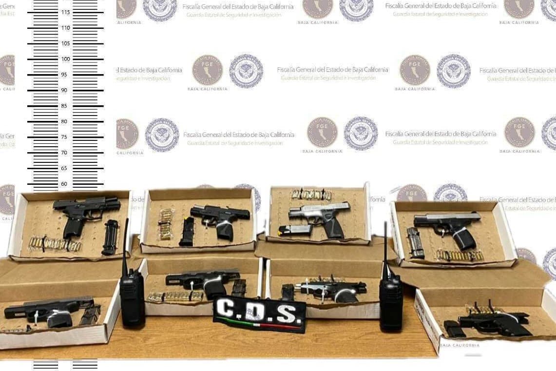 Armas decomisadas a este célula del Cartel de Sinaloa que llegó a Mexicali, Baja California.