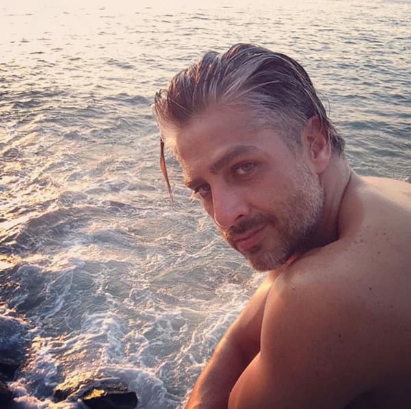 Cuando era pequeño veía las telenovelas con su mamá.