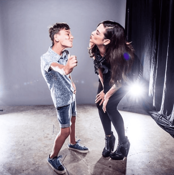 Este año, estuvo en Premios Juventud y compartió de nuevo con una de sus ídolas, Natalia Jiménez.