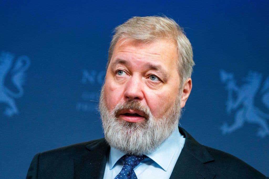 El premio Nobel de la Paz Dmitry Muratov de Rusia durante una conferencia el 11 de diciembre de 2021.