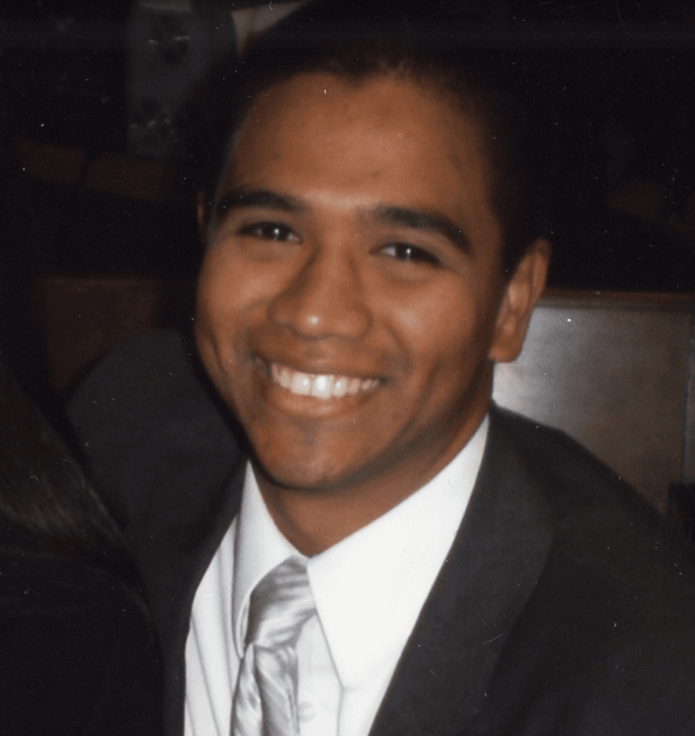 Pastor Roger Jiménez.