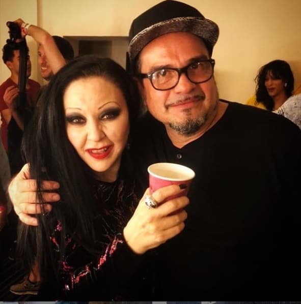 De acuerdo con
<b><a href="https://www.lacuarta.com/espectaculos/noticia/miranda-apunalaro-toco-igual/434442/" target="_blank">La Cuarta</a></b>, el músico se separó del grupo alrededor de las seis de la tarde y se dirigió desde el hotel donde hospedaban hacia un centro comercial de la ciudad.