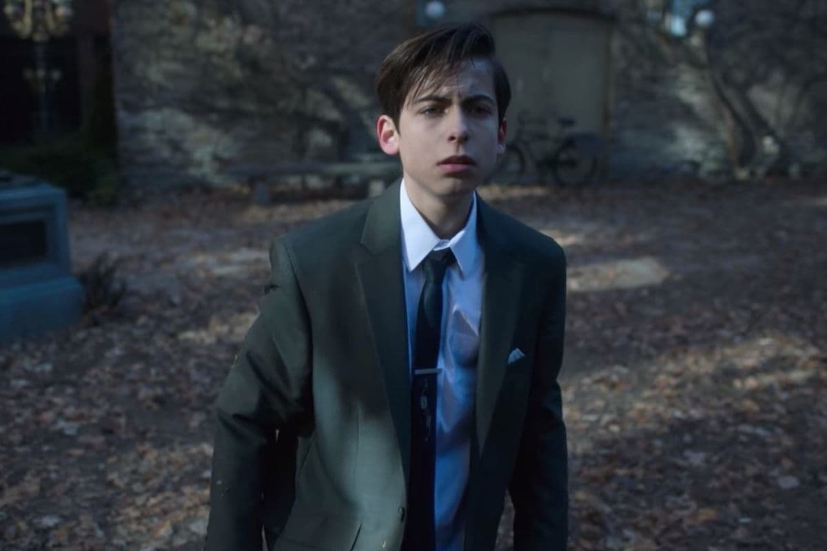 La escena de 'The Umbrella Academy' que no fue actuada: Cinco se cayó de verdad