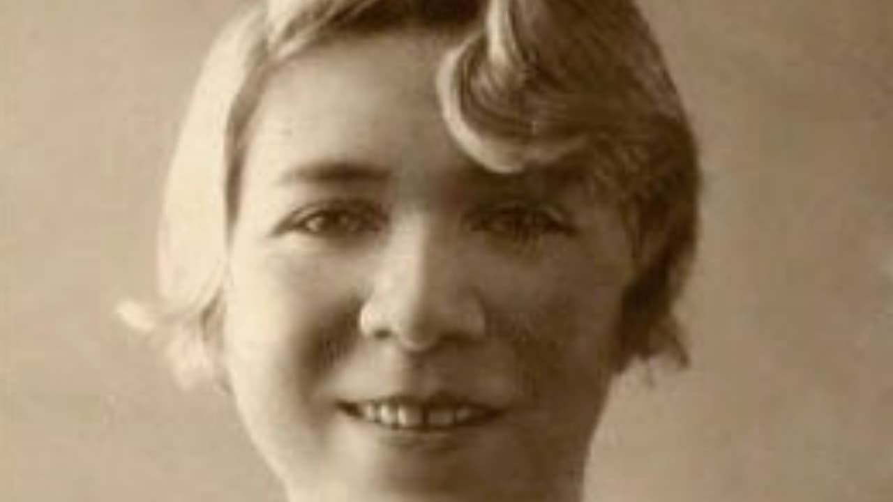 Dispuesta a todo: 5 poemas de Alfonsina Storni para entender la actual lucha de mujeres