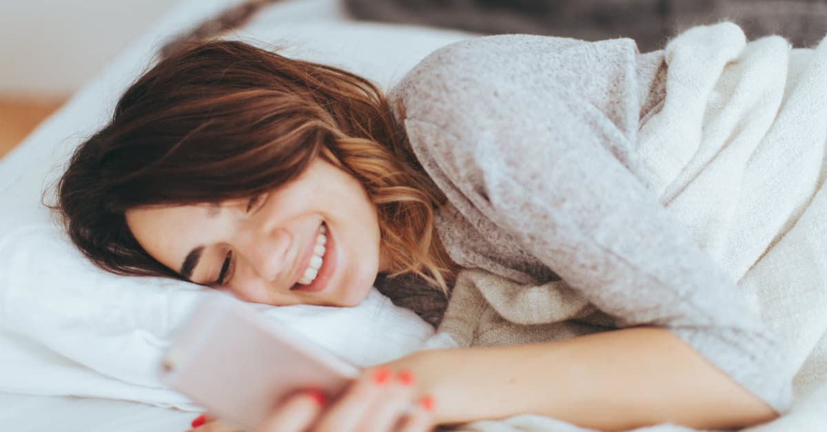 11 mensajes de texto que enloquecen a los hombres