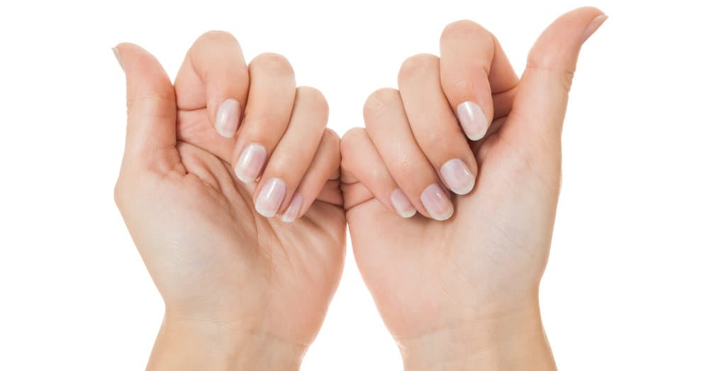 Cáncer y otras 3 enfermedades que puedes detectar al ver tus uñas