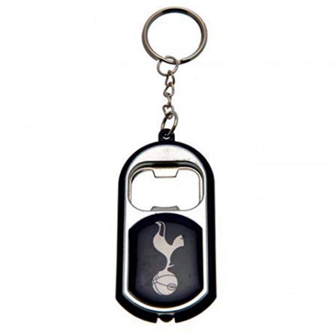 Prepárate para la final: 10 artículos que querrás tener si eres fan del Tottenham o el Liverpool