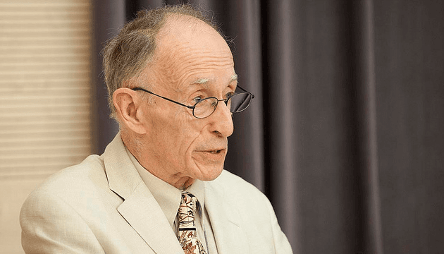 Profesionales de la lengua: 7 autores que cambiaron el rumbo de la lingüística moderna