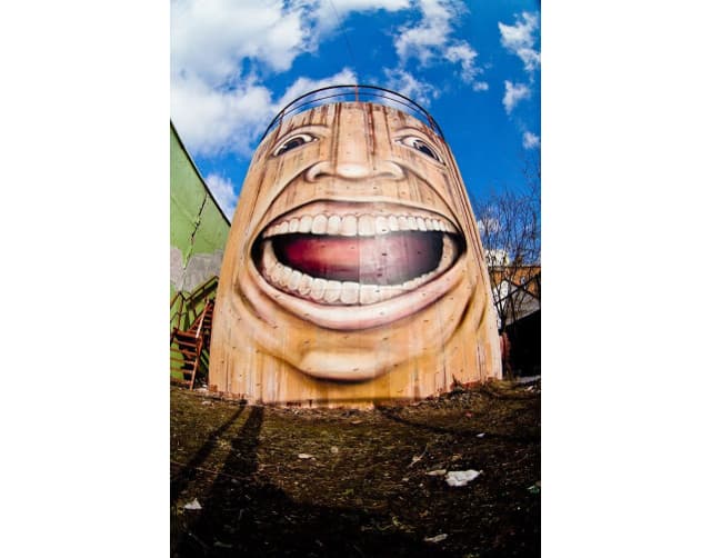 Nikita Nomerz, el artista callejero encargado de revivir los espacios muertos de Rusia