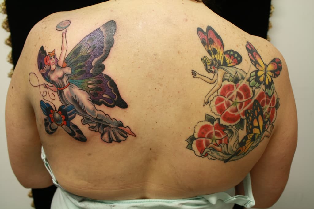 Tatuajes de hadas en la espalda