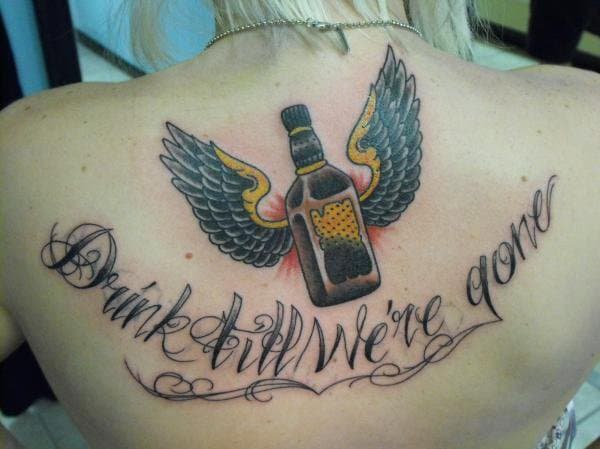 Diseños con contenido: tatuajes de botellas