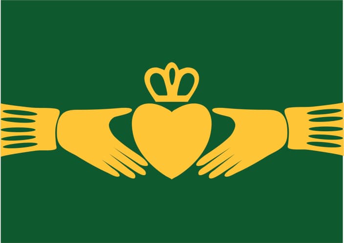 Tatuajes Claddagh para mujeres