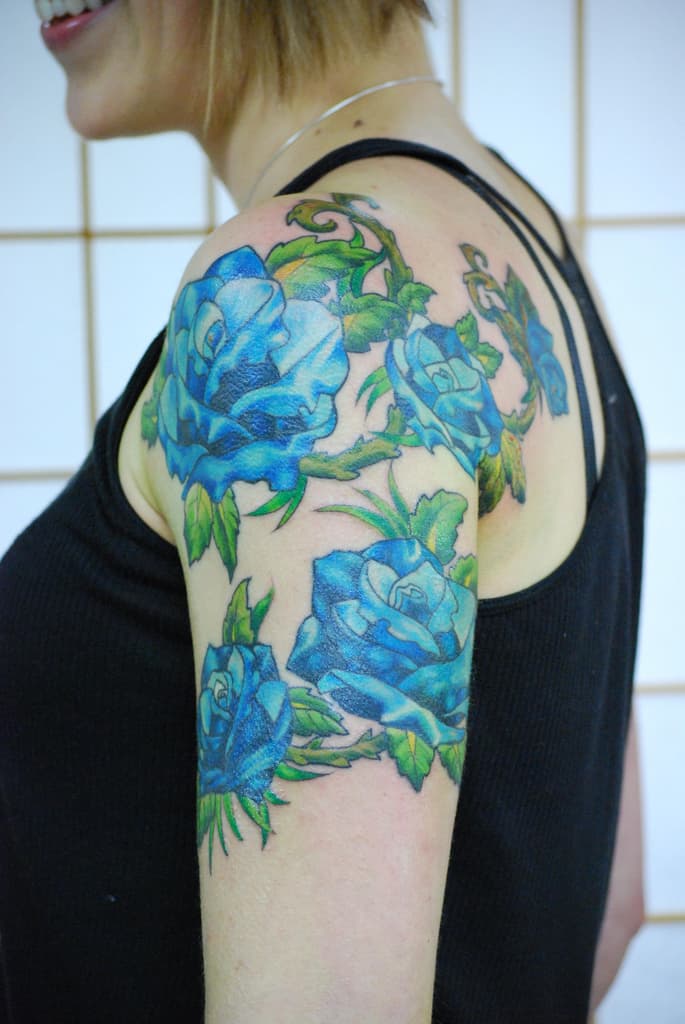 Tatuajes de enredaderas para mujeres