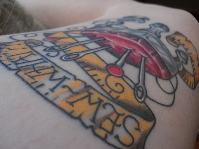 Tatuajes para amantes de la costura