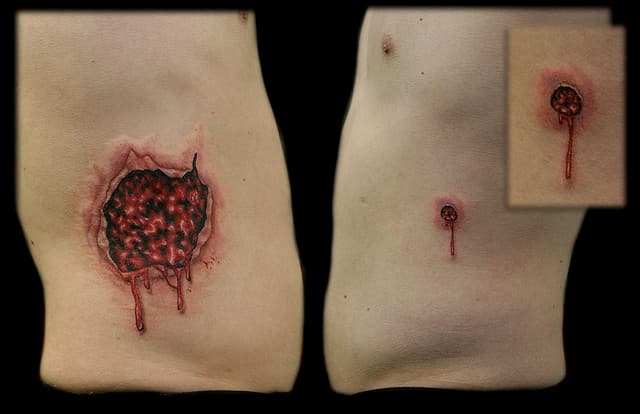 Tatuajes sangrientos: una verdadera impresión