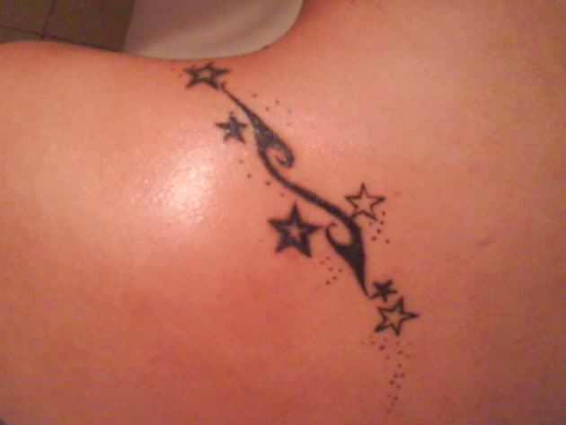 Tatuaje tribal de Estrellas, enviado por Karentz