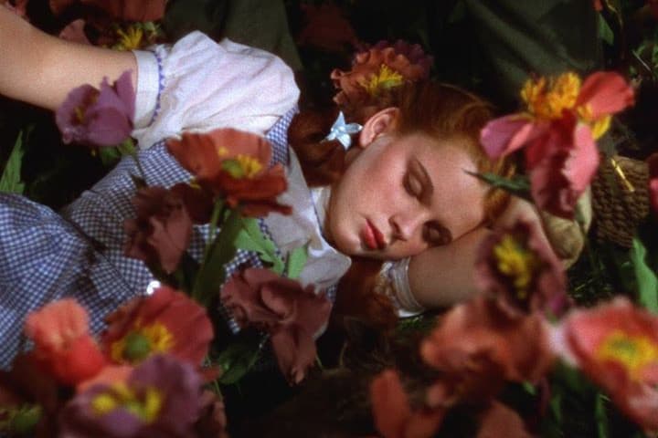 5 grandes personajes interpretados por jóvenes actrices