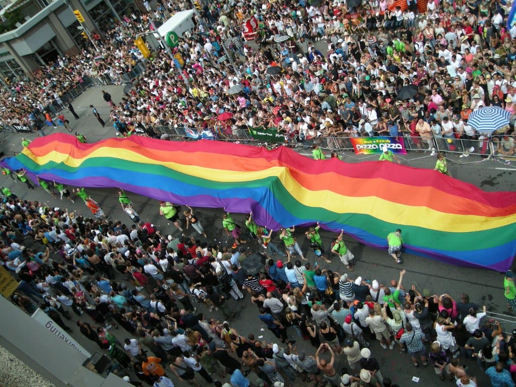 Estos son los 10 peores y mejores países del mundo aceptando a los gays