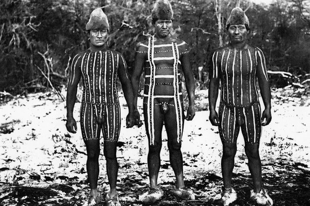 ¿Por qué los onas se pintaban los cuerpos?