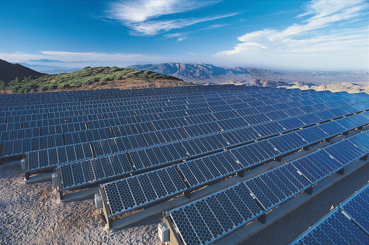 India proyecta la mayor planta de energías renovables