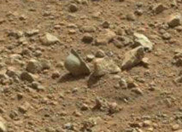 10 misteriosas cosas y objetos de Marte fotografiados por el Curiosity (que son simplemente rocas)