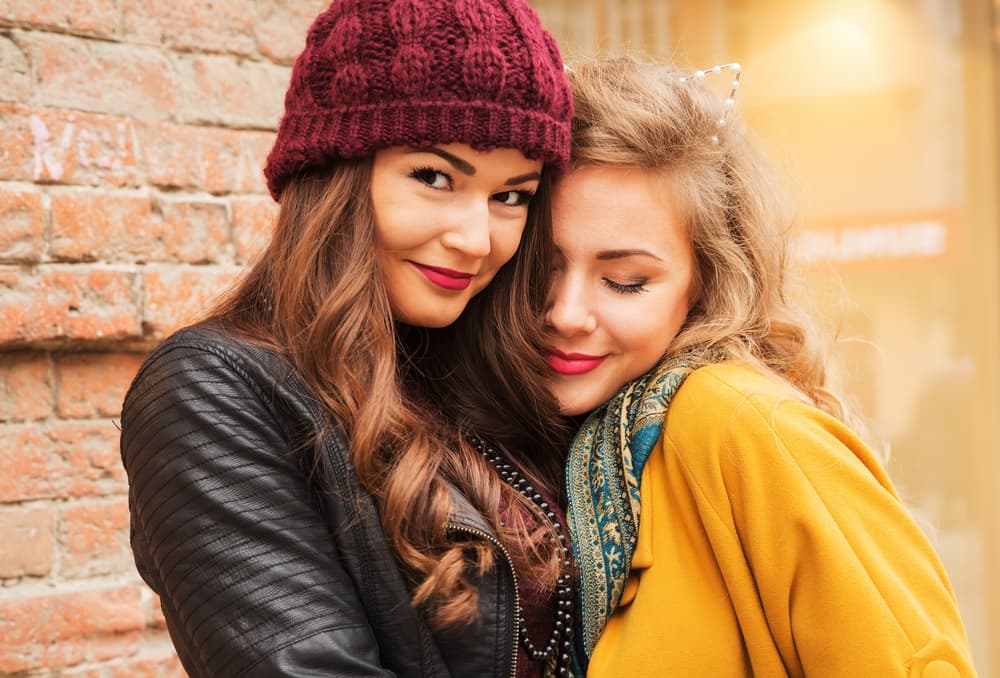 ¡Por más muestras de cariño! Esto le pasa a tu cerebro si recibes un abrazo, ¡y es magnífico!