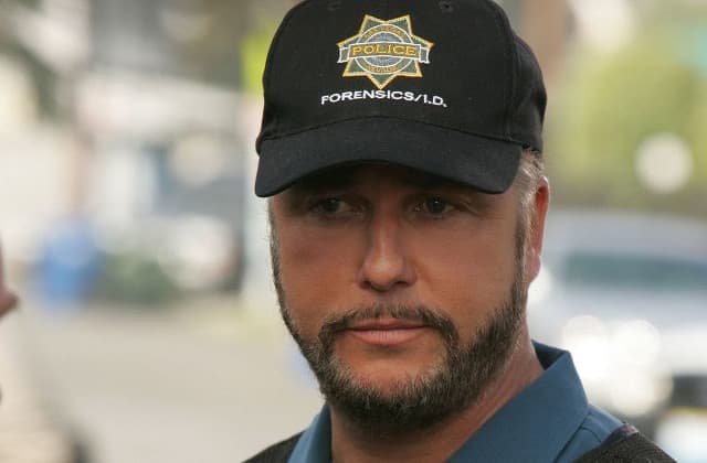Grissom vuelve a la pantalla en la nueva promo del final de CSI
