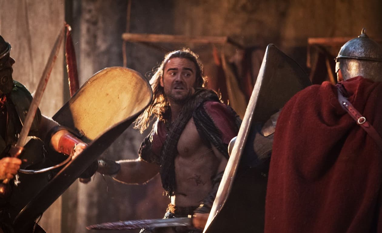 Spartacus: War of the Damned S03E05 promo: Blood Brothers