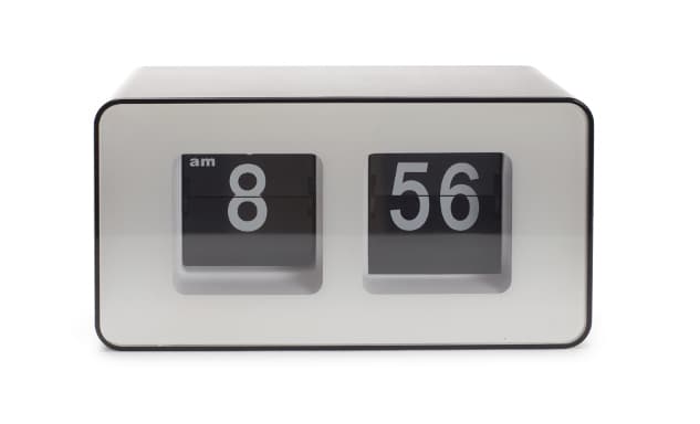 Viaja en el tiempo a los 90 y vive un día con la tecnología de esos tiempos