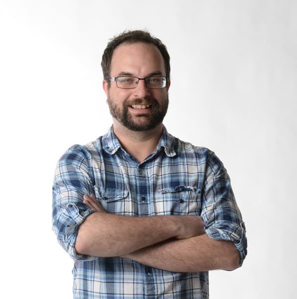 Dos años más de Tim Seeley: El guionista firmó contrato de exclusividad con DC Comics