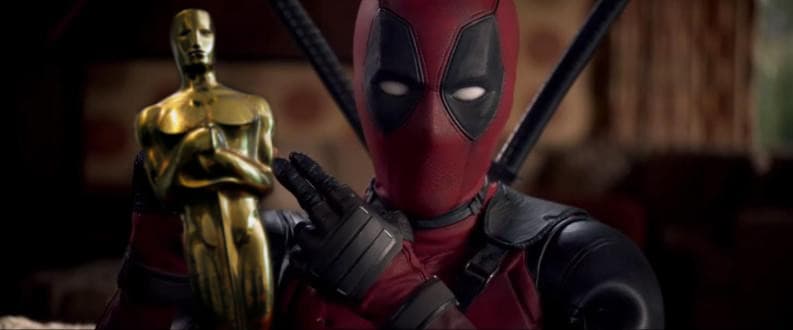 Jake Gyllenhaal está indignado por la ausencia de Ryan Reynolds entre los nominados a los Oscar