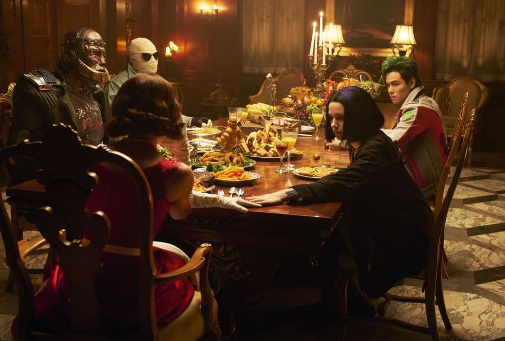 'Titans' y 'Doom Patrol' no están en el mismo universo tras 'Crisis On Infinite Earths'