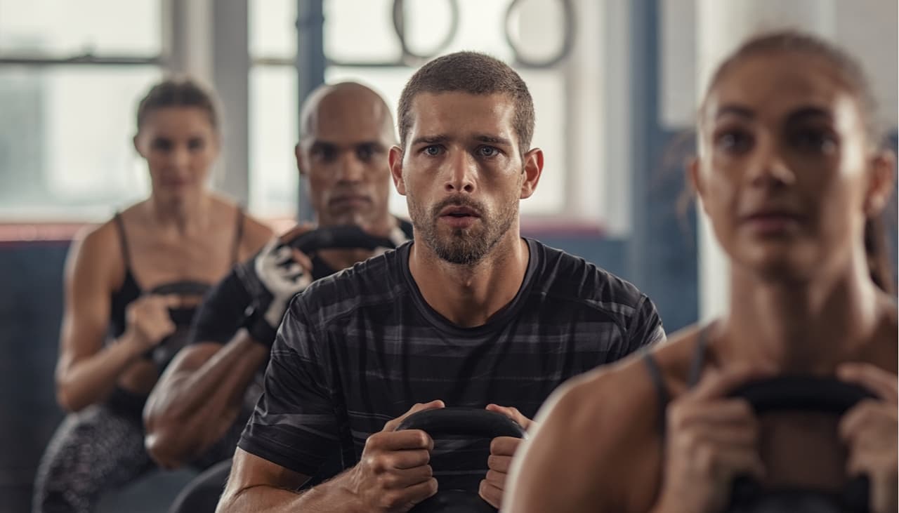 El reto de sentadillas con música que te pondrá en forma con sólo 4 minutos al día